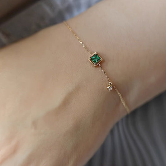 Silver Tone Bracelet with Synthetic Zirconia