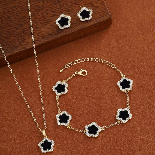Clover Jewellery Set – Necklace, Bracelet & Earrings